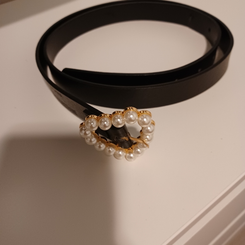 Heart shaped belt